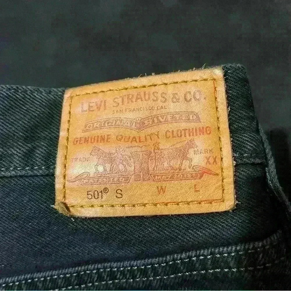 Levi's Premium Big E 501 S Skinny Black Distressed Button Fly Jeans 26x24 - Picture 8 of 12